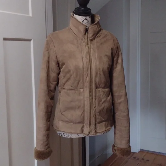 Jacket - Picture 3 of 6